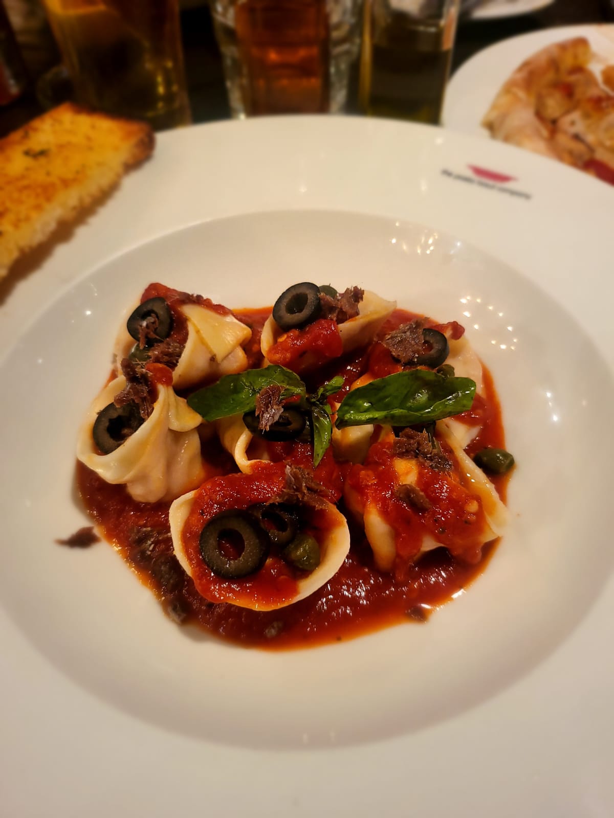 Tortollini Puttanesca
